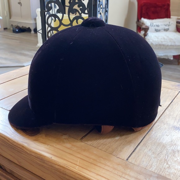 International Riding Helmet SEI Certified Model 1072-13 - Picture 4 of 12